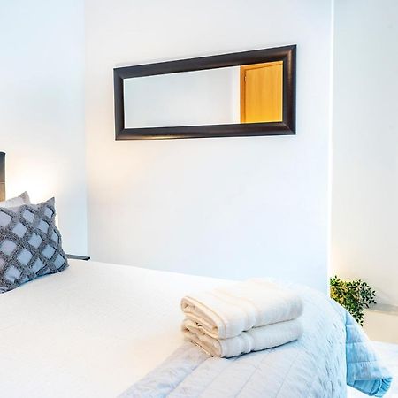 Alohamundi Velarde II Apartment Seville Ngoại thất bức ảnh